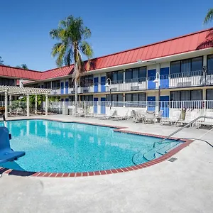 Econo - Clearwater Hotel